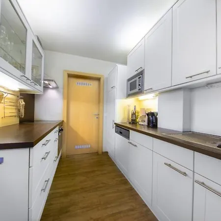 Holiday home Alpen D4 Saalbach-Hinterglemm