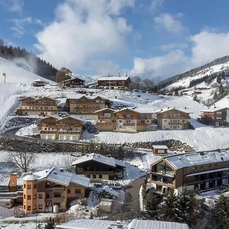 Alpen D4 Ferienhaus Saalbach-Hinterglemm