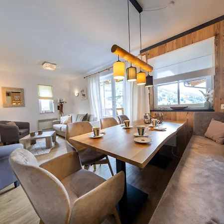 Alpen D4 Ferienhaus Saalbach-Hinterglemm